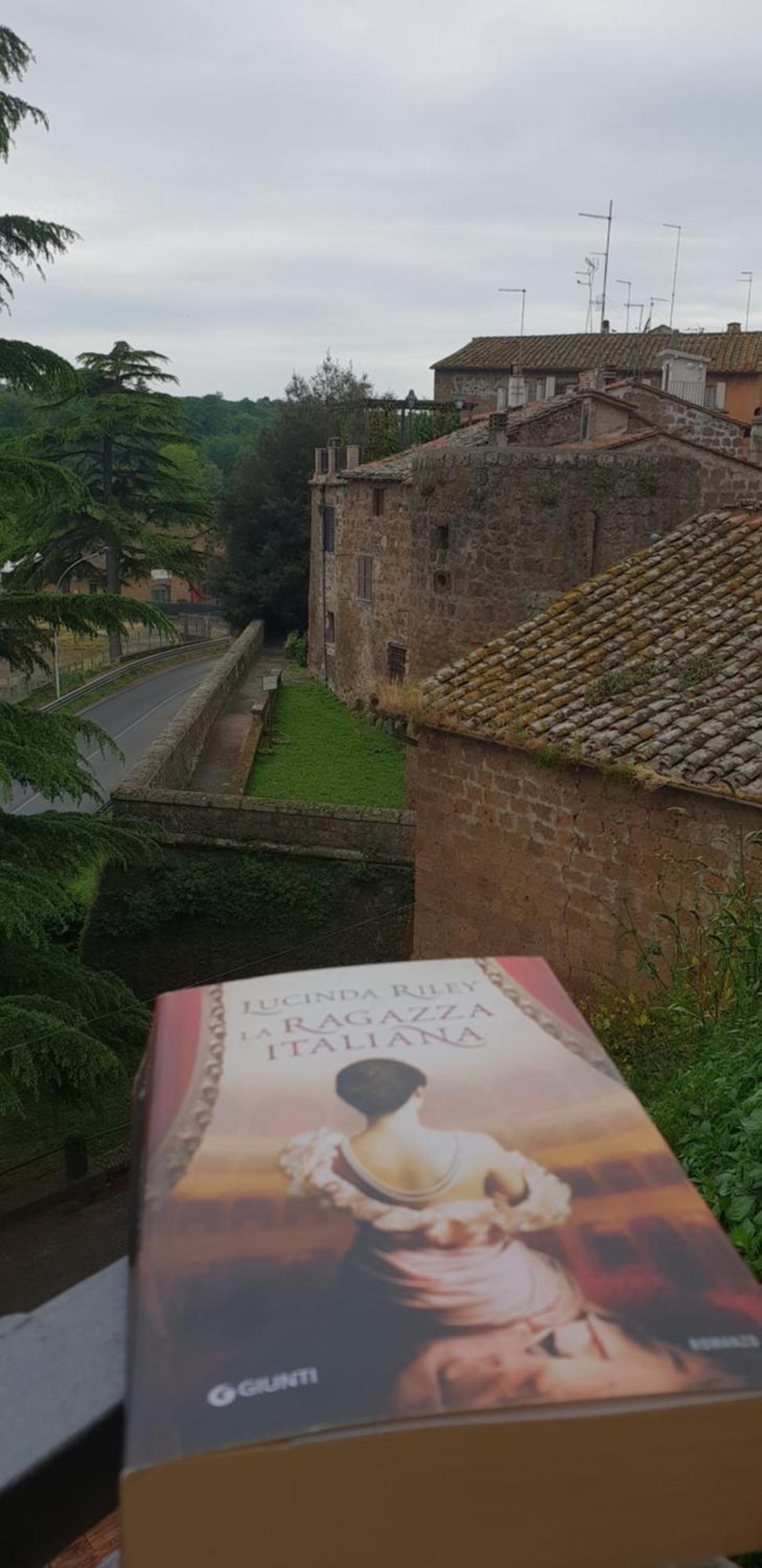 La Casa Dei Libri Villa Sutri Exteriör bild